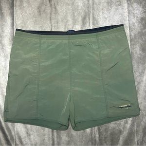 Vintage  Men’s Newport board  shorts Sz XL